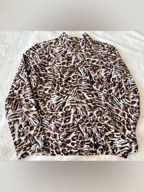 CHICO’S ZENERGY Leopard Print Lightweight Zip Jacket – Size 1 (Medium) chic M